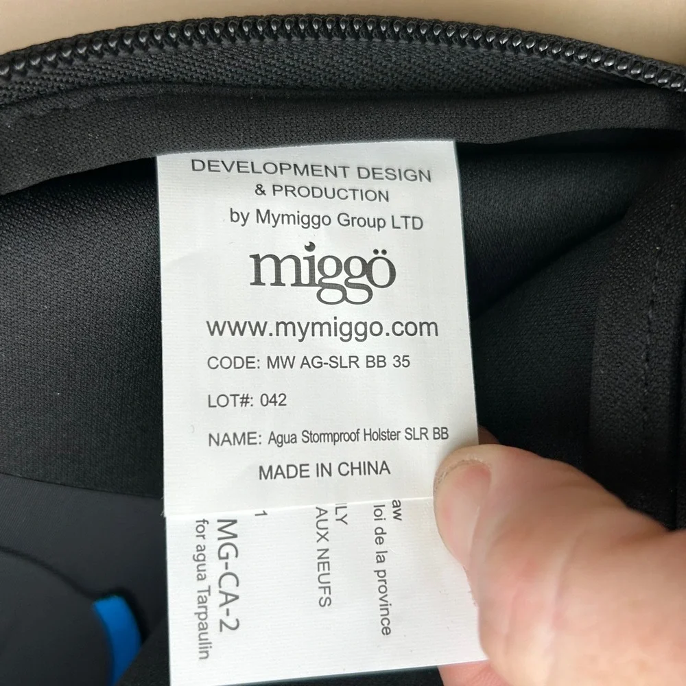 Miggo Agua Stormproof Holster SLR BB 35 Blac Blue Camera Bag IPX3 MW AG-SLR BB35